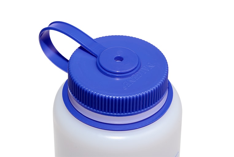 Nalgene product view: 32oz Wide Mouth Ultralite Bottle Z2 — 32oz Wide Mouth Ultralite Bottle