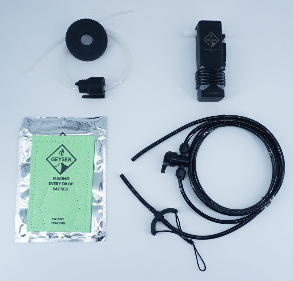 Nalgene product image: Geyser Outdoor Clean Kit G9 — Geyser Outdoor Clean Kit